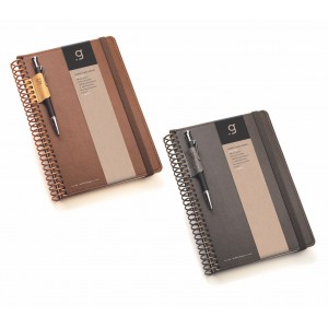 Be&iacute;r&oacute; jegyzet GIPTA Elite 17x24cm bőrfedeles, gumi z&aacute;r&oacute;szalaggal, tolltart&oacute;val 100 lapos vonalas 6969