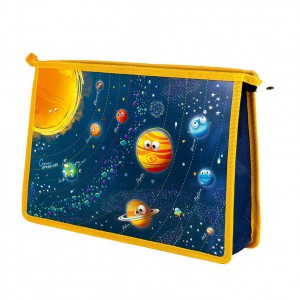 Irattart&oacute; zippes ARGUS A4+ 33x23x8 cm Notebooktart&oacute; Cosmix Adventure 1668-0428