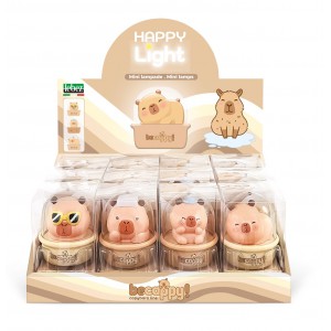 L&aacute;mpa &eacute;jjeli f&eacute;ny LEBEZ capybara 4 klf. minnta  5,5x8,7x5,5cm   12 dbdisplay 82341